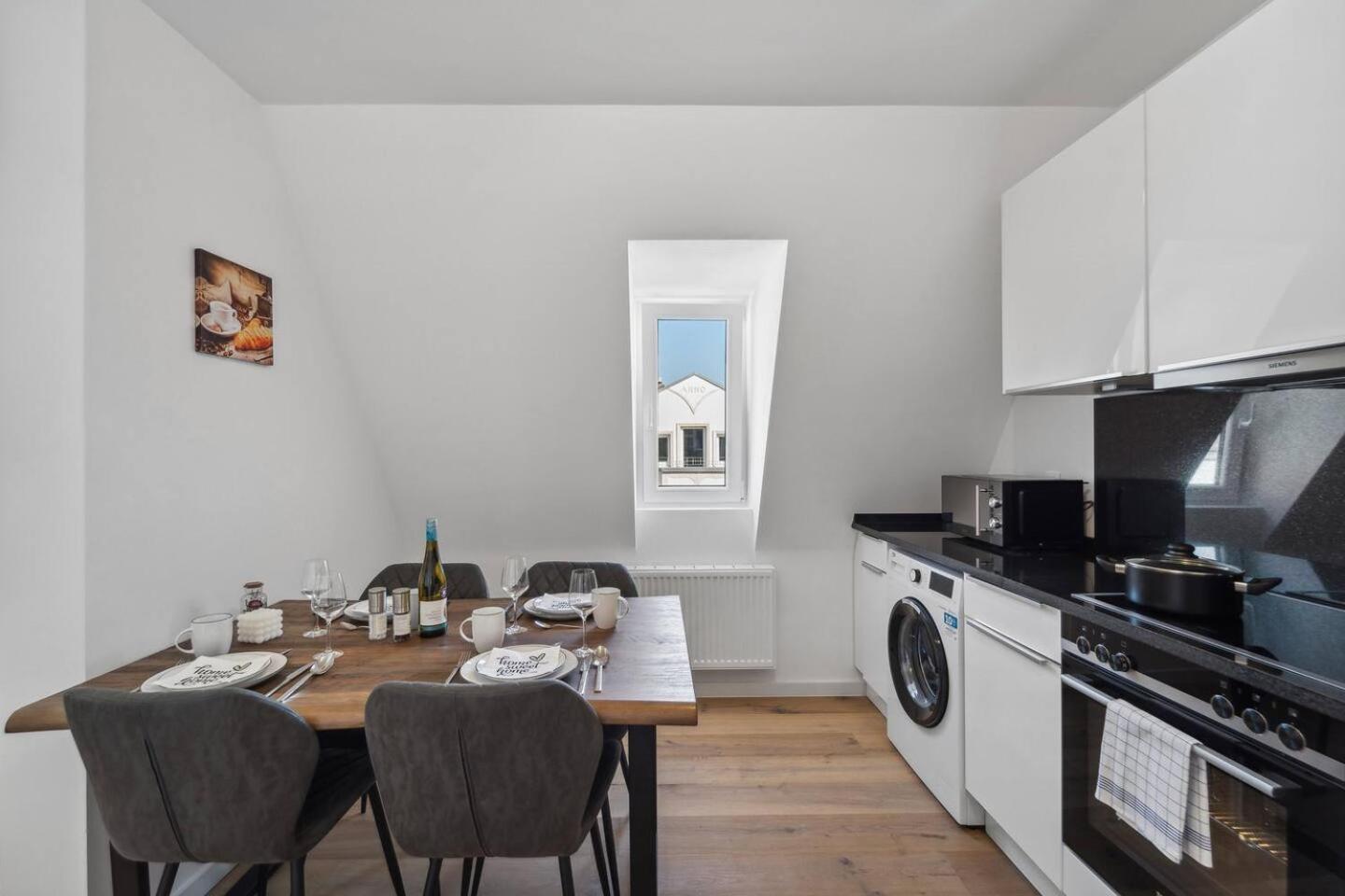 Infinity Stay Ferienapartments Rheinstrasse Wilhelmshaven Eksteriør billede